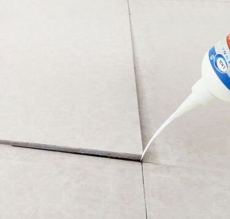 抚宁瓷砖空鼓维修公司分享卫生间瓷砖脱落的原因可能有以下几点